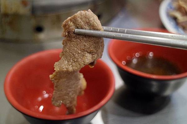 高雄三民區=<食>大老爺韓國烤肉~cp值好高好高一鍋150元吃飽飽的好滿足=