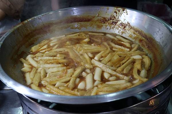 高雄三民區=<食>韓國路邊攤~辣的夠味的辣炒年糕搭配上香甜炸雞,不用飛韓國就在高雄= 高雄三民區=<食>韓國路邊攤~辣的夠味的辣炒年糕搭配上香甜炸雞,不用飛韓國就在高雄=