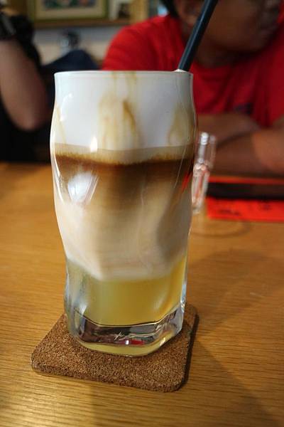 高雄前金區=<食>In-Lane內向咖啡~悠閒放鬆*延選好豆搭配上好技術,給自己悠閒早午茶時光= 高雄前金區=<食>In-Lane內向咖啡~悠閒放鬆*延選好豆搭配上好技術,給自己悠閒早午茶時光=