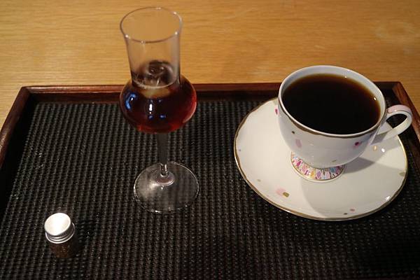 高雄前金區=<食>In-Lane內向咖啡~悠閒放鬆*延選好豆搭配上好技術,給自己悠閒早午茶時光= 高雄前金區=<食>In-Lane內向咖啡~悠閒放鬆*延選好豆搭配上好技術,給自己悠閒早午茶時光=