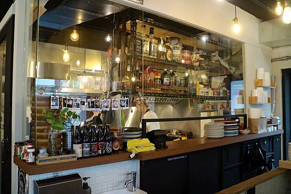 台北信義區=<食>用力做三明治有限公司~中西合併蹦出新滋味的絕佳好店推薦= 台北信義區=<食>用力做三明治有限公司~中西合併蹦出新滋味的絕佳好店推薦=