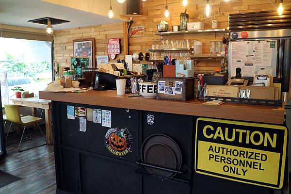 台北信義區=<食>用力做三明治有限公司~中西合併蹦出新滋味的絕佳好店推薦= 台北信義區=<食>用力做三明治有限公司~中西合併蹦出新滋味的絕佳好店推薦=