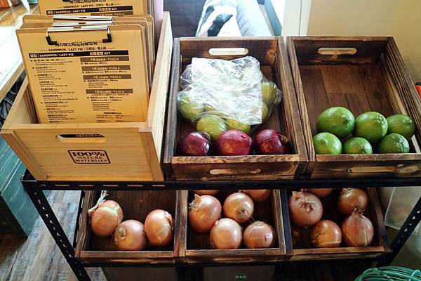 台北信義區=<食>用力做三明治有限公司~中西合併蹦出新滋味的絕佳好店推薦= 台北信義區=<食>用力做三明治有限公司~中西合併蹦出新滋味的絕佳好店推薦=