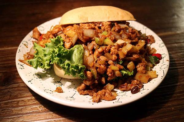 台北信義區=<食>用力做三明治有限公司~中西合併蹦出新滋味的絕佳好店推薦=