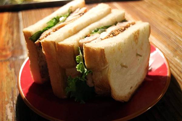 台北信義區=<食>用力做三明治有限公司~中西合併蹦出新滋味的絕佳好店推薦= 台北信義區=<食>用力做三明治有限公司~中西合併蹦出新滋味的絕佳好店推薦=