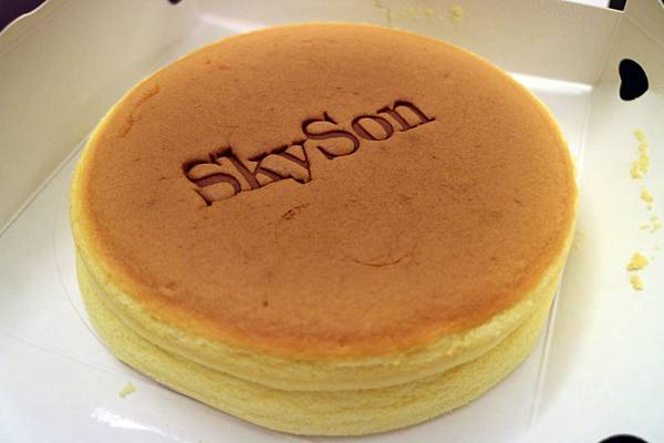 南投埔里鎮=<食>SKYSON天子舒芙蕾百香果口味~綿密細緻無法擋*法式甜點融合在地水果的一種概念= 南投埔里鎮=<食>SKYSON天子舒芙蕾百香果口味~綿密細緻無法擋*法式甜點融合在地水果的一種概念=