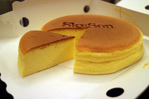 南投埔里鎮=<食>SKYSON天子舒芙蕾百香果口味~綿密細緻無法擋*法式甜點融合在地水果的一種概念= 南投埔里鎮=<食>SKYSON天子舒芙蕾百香果口味~綿密細緻無法擋*法式甜點融合在地水果的一種概念=