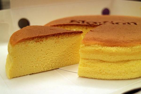 南投埔里鎮=<食>SKYSON天子舒芙蕾百香果口味~綿密細緻無法擋*法式甜點融合在地水果的一種概念= 南投埔里鎮=<食>SKYSON天子舒芙蕾百香果口味~綿密細緻無法擋*法式甜點融合在地水果的一種概念=