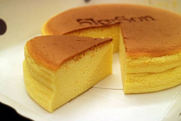 南投埔里鎮=<食>SKYSON天子舒芙蕾百香果口味~綿密細緻無法擋*法式甜點融合在地水果的一種概念= 南投埔里鎮=<食>SKYSON天子舒芙蕾百香果口味~綿密細緻無法擋*法式甜點融合在地水果的一種概念=