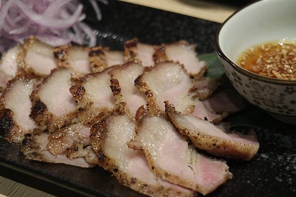 高雄鳳山區=<食>築饌日式料理~88元/138元讓你輕鬆吃新鮮日本丼飯~不能錯過的更是師傅用心純熟的技術及挑選的海鮮以及美味的海鮮鍋物,樣樣都吸引人啊= 高雄鳳山區=<食>築饌日式料理~88元/138元讓你輕鬆吃新鮮日本丼飯~不能錯過的更是師傅用心純熟的技術及挑選的海鮮以及美味的海鮮鍋物,樣樣都吸引人啊=