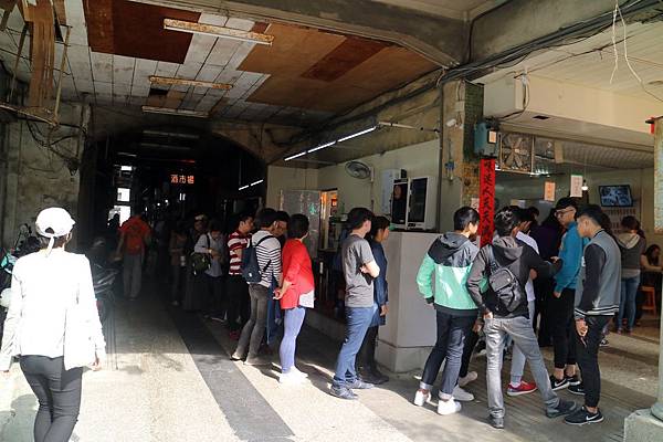 高雄鹽埕區=<食>鴨肉珍~來到高雄必吃美食小吃*來到鹽埕區千萬不可以錯過!從小到大的美味好滋味*永遠就是客鵬滿座的概念= 高雄鹽埕區=<食>鴨肉珍~來到高雄必吃美食小吃*來到鹽埕區千萬不可以錯過!從小到大的美味好滋味*永遠就是客鵬滿座的概念=