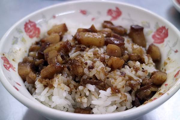 高雄鹽埕區=<食>鴨肉珍~來到高雄必吃美食小吃*來到鹽埕區千萬不可以錯過!從小到大的美味好滋味*永遠就是客鵬滿座的概念= 高雄鹽埕區=<食>鴨肉珍~來到高雄必吃美食小吃*來到鹽埕區千萬不可以錯過!從小到大的美味好滋味*永遠就是客鵬滿座的概念=