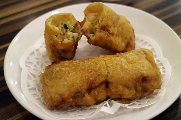 台中北區=<食>香港仔茶餐廳-五權店~阿秋大肥鵝你太邱，跨足香港茶餐廳！把港式的感覺在台中完整呈現=