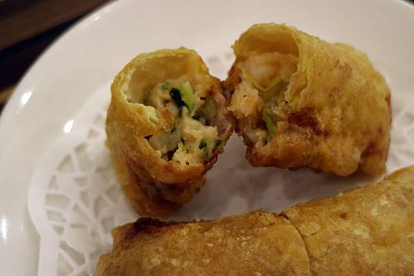 台中北區=<食>香港仔茶餐廳-五權店~阿秋大肥鵝你太邱，跨足香港茶餐廳！把港式的感覺在台中完整呈現=