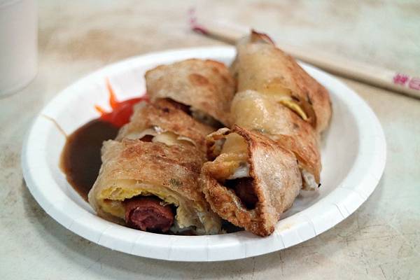 高雄鹽埕區=<食>50年杏仁茶~古早味飄香*傳承多年的杏仁茶成為鹽埕區美食拼圖的一塊= 高雄鹽埕區=<食>50年杏仁茶~古早味飄香*傳承多年的杏仁茶成為鹽埕區美食拼圖的一塊=