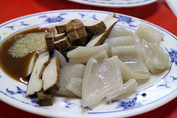 高雄前鎮區=<食>文璋陽春麵~用心交陪的麵店*一種溫度感情傳達彷彿去到鄰居家吃麵的概念*高雄排隊麵店= 高雄前鎮區=<食>文璋陽春麵~用心交陪的麵店*一種溫度感情傳達彷彿去到鄰居家吃麵的概念*高雄排隊麵店=