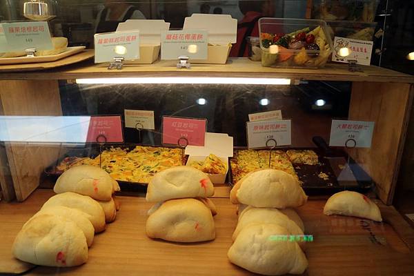 高雄左營區=<食>放起司 Farm Cheese~放進滿滿的起司,讓你一早就有暖心又牽絲的好心情= 高雄左營區=<食>放起司 Farm Cheese~放進滿滿的起司,讓你一早就有暖心又牽絲的好心情=