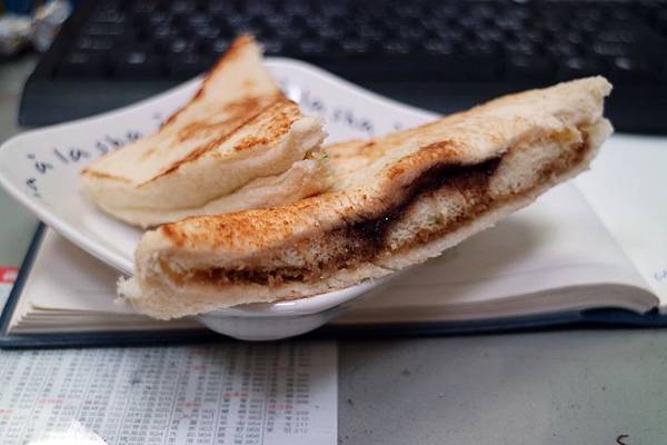 高雄左營區=<食>放起司 Farm Cheese~放進滿滿的起司,讓你一早就有暖心又牽絲的好心情= 高雄左營區=<食>放起司 Farm Cheese~放進滿滿的起司,讓你一早就有暖心又牽絲的好心情=