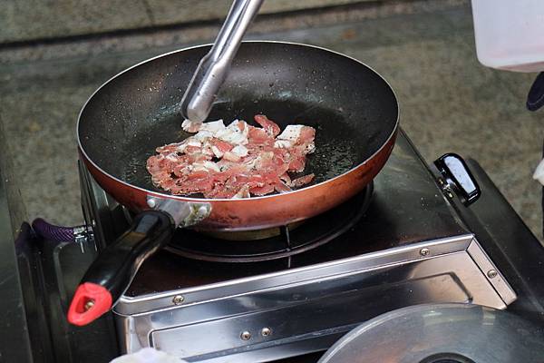 高雄鼓山區=<食>美玲刈包~多種口味葷素兼顧*一早給你超級飽足好活力!*記得加顆蛋(隱藏版)= 高雄鼓山區=<食>美玲刈包~多種口味葷素兼顧*一早給你超級飽足好活力!*記得加顆蛋(隱藏版)=