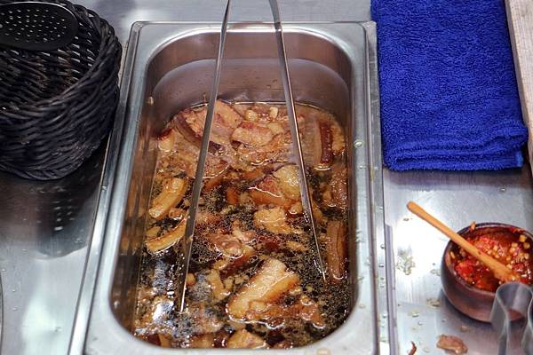 高雄鼓山區=<食>美玲刈包~多種口味葷素兼顧*一早給你超級飽足好活力!*記得加顆蛋(隱藏版)= 高雄鼓山區=<食>美玲刈包~多種口味葷素兼顧*一早給你超級飽足好活力!*記得加顆蛋(隱藏版)=