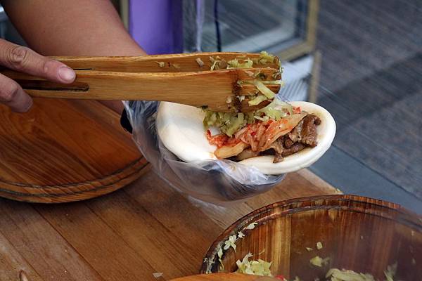 高雄鼓山區=<食>美玲刈包~多種口味葷素兼顧*一早給你超級飽足好活力!*記得加顆蛋(隱藏版)= 高雄鼓山區=<食>美玲刈包~多種口味葷素兼顧*一早給你超級飽足好活力!*記得加顆蛋(隱藏版)=