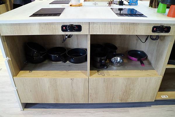 高雄鼓山區=<手作>愛10克裕誠店~用心做出好點心,傳達美味更是傳送心意!送禮自吃都適合~公司團體、朋友聚會都很適合= 高雄鼓山區=<手作>愛10克裕誠店~用心做出好點心,傳達美味更是傳送心意!送禮自吃都適合~公司團體、朋友聚會都很適合=