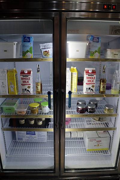 高雄鼓山區=<手作>愛10克裕誠店~用心做出好點心,傳達美味更是傳送心意!送禮自吃都適合~公司團體、朋友聚會都很適合= 高雄鼓山區=<手作>愛10克裕誠店~用心做出好點心,傳達美味更是傳送心意!送禮自吃都適合~公司團體、朋友聚會都很適合=