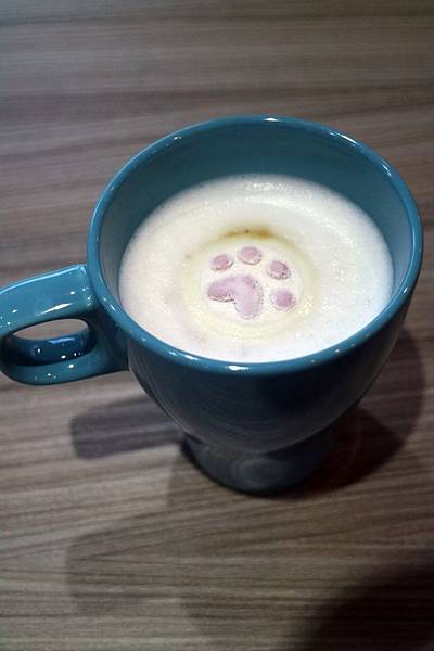 高雄鼓山區=<手作>愛10克裕誠店~用心做出好點心,傳達美味更是傳送心意!送禮自吃都適合~公司團體、朋友聚會都很適合= 高雄鼓山區=<手作>愛10克裕誠店~用心做出好點心,傳達美味更是傳送心意!送禮自吃都適合~公司團體、朋友聚會都很適合=