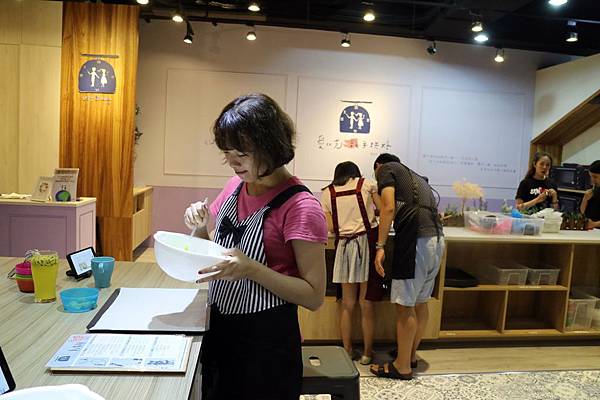 高雄鼓山區=<手作>愛10克裕誠店~用心做出好點心,傳達美味更是傳送心意!送禮自吃都適合~公司團體、朋友聚會都很適合= 高雄鼓山區=<手作>愛10克裕誠店~用心做出好點心,傳達美味更是傳送心意!送禮自吃都適合~公司團體、朋友聚會都很適合=