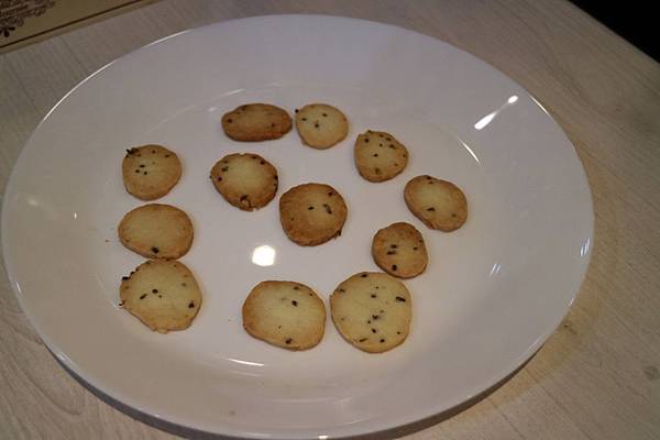 高雄鼓山區=<手作>愛10克裕誠店~用心做出好點心,傳達美味更是傳送心意!送禮自吃都適合~公司團體、朋友聚會都很適合= 高雄鼓山區=<手作>愛10克裕誠店~用心做出好點心,傳達美味更是傳送心意!送禮自吃都適合~公司團體、朋友聚會都很適合=