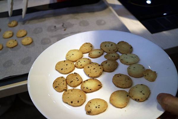 高雄鼓山區=<手作>愛10克裕誠店~用心做出好點心,傳達美味更是傳送心意!送禮自吃都適合~公司團體、朋友聚會都很適合= 高雄鼓山區=<手作>愛10克裕誠店~用心做出好點心,傳達美味更是傳送心意!送禮自吃都適合~公司團體、朋友聚會都很適合=