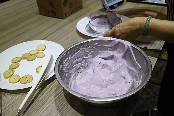 高雄鼓山區=<手作>愛10克裕誠店~用心做出好點心,傳達美味更是傳送心意!送禮自吃都適合~公司團體、朋友聚會都很適合= 高雄鼓山區=<手作>愛10克裕誠店~用心做出好點心,傳達美味更是傳送心意!送禮自吃都適合~公司團體、朋友聚會都很適合=