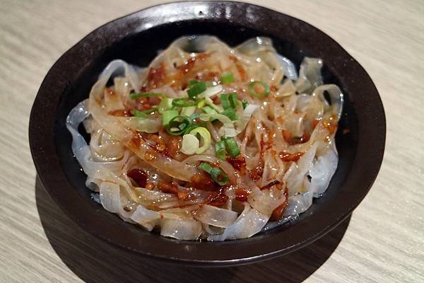 高雄左營區=<吃飽>春囍打邊爐*麻奶鍋溫順令人難忘*花雕鍋清爽富有滋味*只有春囍才能超越春囍*推陳出新的讓父親節過得好滿足= 高雄左營區=<吃飽>春囍打邊爐*麻奶鍋溫順令人難忘*花雕鍋清爽富有滋味*只有春囍才能超越春囍*推陳出新的讓父親節過得好滿足=