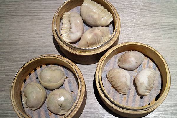 高雄左營區=<吃飽>春囍打邊爐*麻奶鍋溫順令人難忘*花雕鍋清爽富有滋味*只有春囍才能超越春囍*推陳出新的讓父親節過得好滿足= 高雄左營區=<吃飽>春囍打邊爐*麻奶鍋溫順令人難忘*花雕鍋清爽富有滋味*只有春囍才能超越春囍*推陳出新的讓父親節過得好滿足=