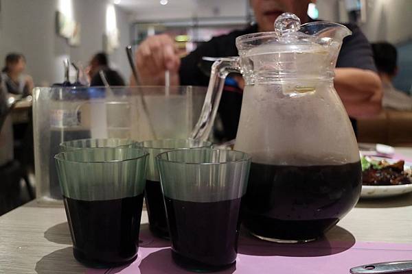 高雄左營區=<吃飽>春囍打邊爐*麻奶鍋溫順令人難忘*花雕鍋清爽富有滋味*只有春囍才能超越春囍*推陳出新的讓父親節過得好滿足= 高雄左營區=<吃飽>春囍打邊爐*麻奶鍋溫順令人難忘*花雕鍋清爽富有滋味*只有春囍才能超越春囍*推陳出新的讓父親節過得好滿足=