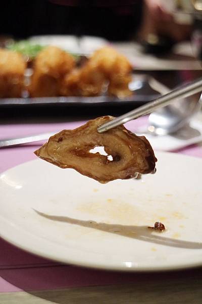 高雄左營區=<吃飽>春囍打邊爐*麻奶鍋溫順令人難忘*花雕鍋清爽富有滋味*只有春囍才能超越春囍*推陳出新的讓父親節過得好滿足= 高雄左營區=<吃飽>春囍打邊爐*麻奶鍋溫順令人難忘*花雕鍋清爽富有滋味*只有春囍才能超越春囍*推陳出新的讓父親節過得好滿足=