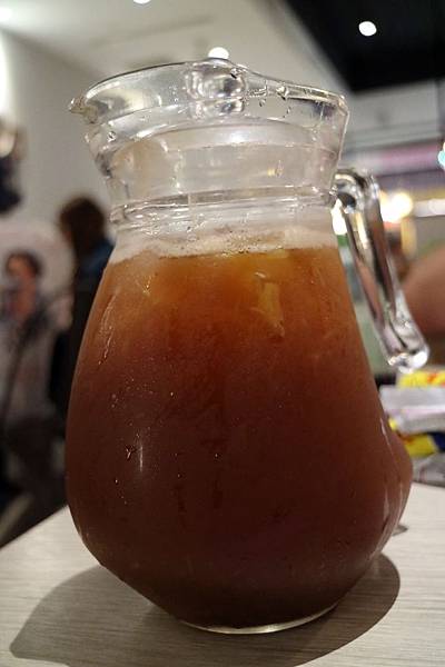 高雄左營區=<吃飽>春囍打邊爐*麻奶鍋溫順令人難忘*花雕鍋清爽富有滋味*只有春囍才能超越春囍*推陳出新的讓父親節過得好滿足= 高雄左營區=<吃飽>春囍打邊爐*麻奶鍋溫順令人難忘*花雕鍋清爽富有滋味*只有春囍才能超越春囍*推陳出新的讓父親節過得好滿足=