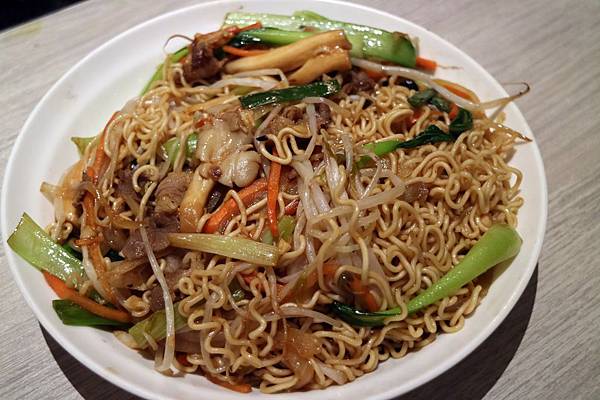 高雄左營區=<吃飽>春囍打邊爐*麻奶鍋溫順令人難忘*花雕鍋清爽富有滋味*只有春囍才能超越春囍*推陳出新的讓父親節過得好滿足= 高雄左營區=<吃飽>春囍打邊爐*麻奶鍋溫順令人難忘*花雕鍋清爽富有滋味*只有春囍才能超越春囍*推陳出新的讓父親節過得好滿足=