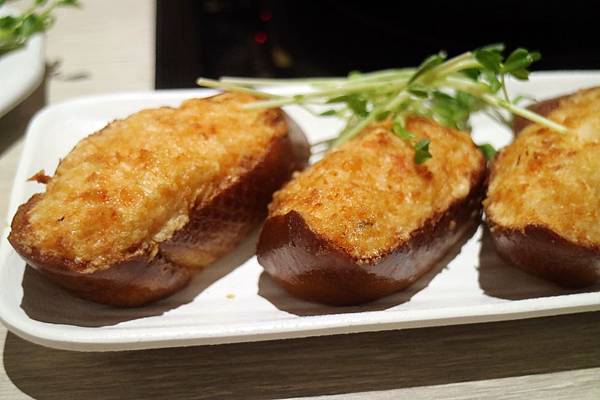 高雄左營區=<吃飽>春囍打邊爐*麻奶鍋溫順令人難忘*花雕鍋清爽富有滋味*只有春囍才能超越春囍*推陳出新的讓父親節過得好滿足= 高雄左營區=<吃飽>春囍打邊爐*麻奶鍋溫順令人難忘*花雕鍋清爽富有滋味*只有春囍才能超越春囍*推陳出新的讓父親節過得好滿足=