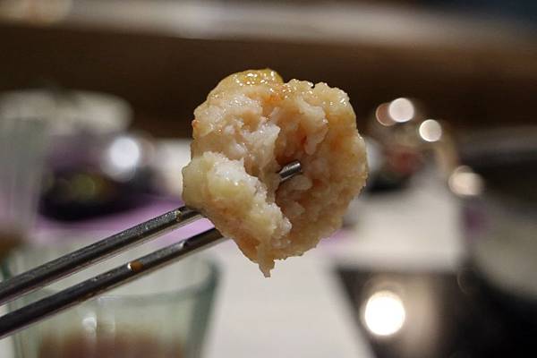 高雄左營區=<吃飽>春囍打邊爐*麻奶鍋溫順令人難忘*花雕鍋清爽富有滋味*只有春囍才能超越春囍*推陳出新的讓父親節過得好滿足= 高雄左營區=<吃飽>春囍打邊爐*麻奶鍋溫順令人難忘*花雕鍋清爽富有滋味*只有春囍才能超越春囍*推陳出新的讓父親節過得好滿足=