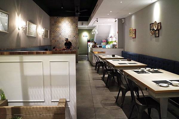 高雄左營區=<吃飽>春囍打邊爐*麻奶鍋溫順令人難忘*花雕鍋清爽富有滋味*只有春囍才能超越春囍*推陳出新的讓父親節過得好滿足= 高雄左營區=<吃飽>春囍打邊爐*麻奶鍋溫順令人難忘*花雕鍋清爽富有滋味*只有春囍才能超越春囍*推陳出新的讓父親節過得好滿足=