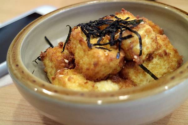 高雄左營區=<吃飽>五目坊(巨蛋店)~吃蛋包飯找五目坊、吃豬排找五目坊,少女心噴發的裙襬搖搖就在五目坊;要吃美食又要省錢就找巷弄!= 高雄左營區=<吃飽>五目坊(巨蛋店)~吃蛋包飯找五目坊、吃豬排找五目坊,少女心噴發的裙襬搖搖就在五目坊;要吃美食又要省錢就找巷弄!=