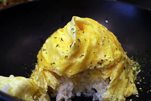 高雄左營區=<吃飽>五目坊(巨蛋店)~吃蛋包飯找五目坊、吃豬排找五目坊,少女心噴發的裙襬搖搖就在五目坊;要吃美食又要省錢就找巷弄!= 高雄左營區=<吃飽>五目坊(巨蛋店)~吃蛋包飯找五目坊、吃豬排找五目坊,少女心噴發的裙襬搖搖就在五目坊;要吃美食又要省錢就找巷弄!=