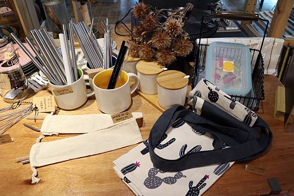 高雄苓雅區=<食>Cubby cafe~早午餐推薦*美到不像話的網美必去早午餐*真材實料就是不讓你有選擇障礙*環保餐具使用餐廳= 高雄苓雅區=<食>Cubby cafe~早午餐推薦*美到不像話的網美必去早午餐*真材實料就是不讓你有選擇障礙*環保餐具使用餐廳=