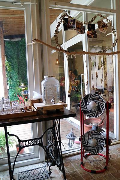 高雄苓雅區=<食>Cubby cafe~早午餐推薦*美到不像話的網美必去早午餐*真材實料就是不讓你有選擇障礙*環保餐具使用餐廳= 高雄苓雅區=<食>Cubby cafe~早午餐推薦*美到不像話的網美必去早午餐*真材實料就是不讓你有選擇障礙*環保餐具使用餐廳=