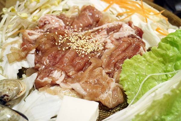 高雄三民區=<吃飽>銅一鍋~三民區平價銅盤烤肉*高CP值*多樣餐點可挑選*學生族群的最愛*高雄韓式料理好選擇= 高雄三民區=<吃飽>銅一鍋~三民區平價銅盤烤肉*高CP值*多樣餐點可挑選*學生族群的最愛*高雄韓式料理好選擇=