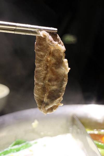 高雄前鎮區=<吃飽>肉多多火鍋店-三多店~肉肉控你還在等什麼?*吃肉吃到爽爽DER*多種肉品讓你吃*飲料、冰淇淋吃飽飽= 高雄前鎮區=<吃飽>肉多多火鍋店-三多店~肉肉控你還在等什麼?*吃肉吃到爽爽DER*多種肉品讓你吃*飲料、冰淇淋吃飽飽=