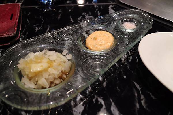 高雄前金區=<食>夏慕尼:新香榭鐵板燒~鐵板料理的佼佼者*服務滿分*炒飯必推*王品集團旗下的好美味= 高雄前金區=<食>夏慕尼:新香榭鐵板燒~鐵板料理的佼佼者*服務滿分*炒飯必推*王品集團旗下的好美味=