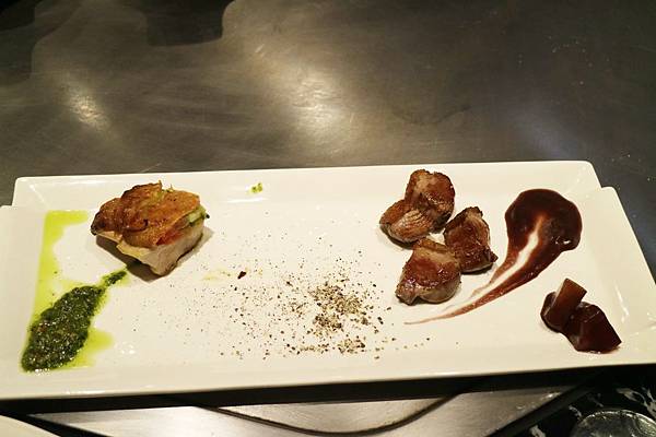 高雄前金區=<食>夏慕尼:新香榭鐵板燒~鐵板料理的佼佼者*服務滿分*炒飯必推*王品集團旗下的好美味= 高雄前金區=<食>夏慕尼:新香榭鐵板燒~鐵板料理的佼佼者*服務滿分*炒飯必推*王品集團旗下的好美味=