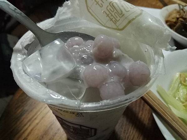 高雄鳳山區=<食>芙蓉同源-鳳山總店~滿滿一杯芋香珍珠搭配芋頭飲喝起來超滿足*芋頭控的愛= 高雄鳳山區=<食>芙蓉同源-鳳山總店~滿滿一杯芋香珍珠搭配芋頭飲喝起來超滿足*芋頭控的愛=